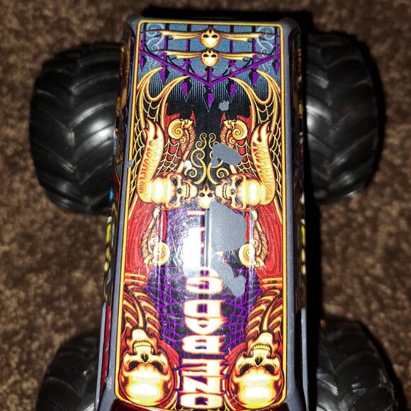 Hot Wheels Mattel 2018 "One Bad Ghoul" Monster Jam Diecast Metal Monster Truck - Picture 5 of 9